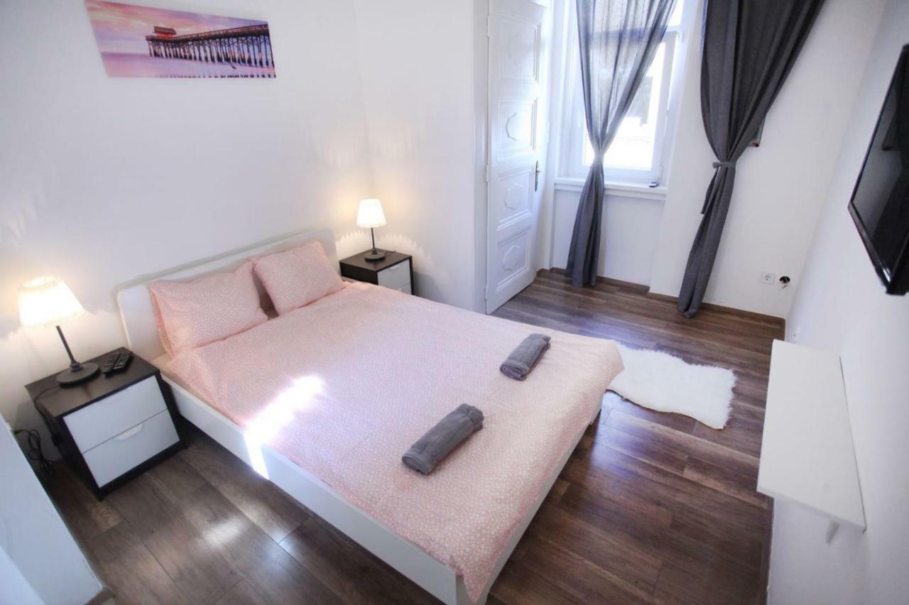 Apartment Bqa- Quality Apartments, Best Location *