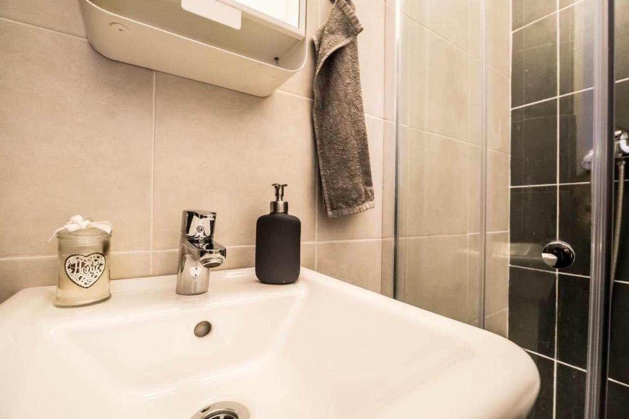 Apartment Bqa- Quality Apartments, Best Location